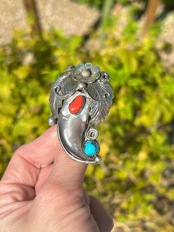 Turquoise And Coral Sterling Silver Navajo Handmade Bear Claw Ring - Image 6