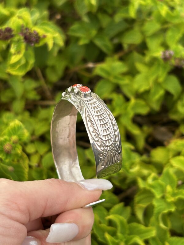 Navajo Handmade Coral Sterling Silver Unisex Cuff Bracelet - Image 6