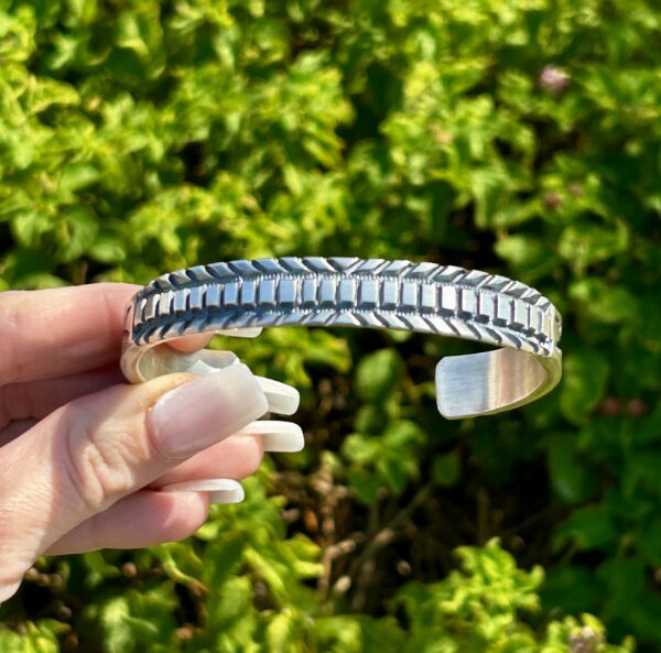 Navajo Handmade Thick Sterling Silver Mens Cuff Bracelet - Image 5