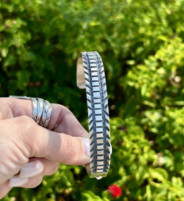 Navajo Handmade Thick Sterling Silver Mens Cuff Bracelet - Image 6