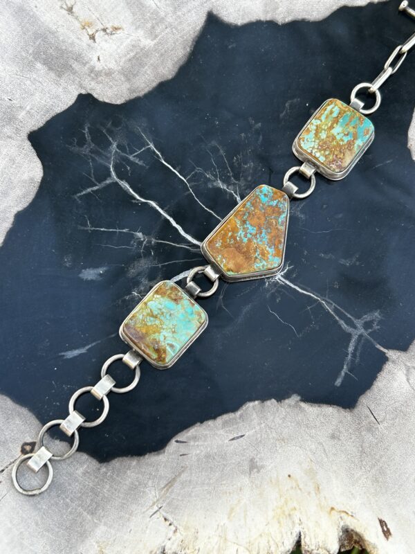 King's Manassa Turquoise Three Large Stone Sterling Silver Navajo Handmade Toggle Bracelet - Image 3