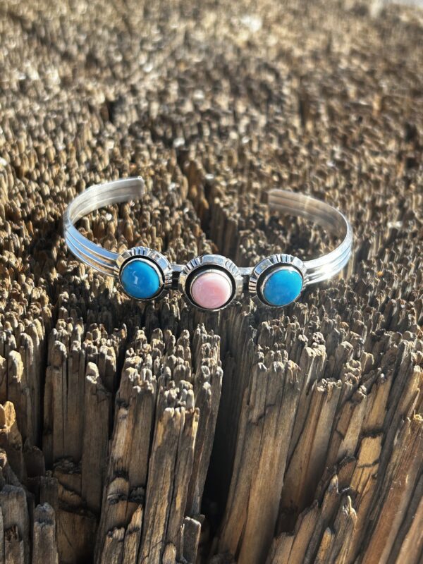 Pink Queen Conch Shell with Turquoise Sterling Silver Navajo Cuff Bracelet - Image 7