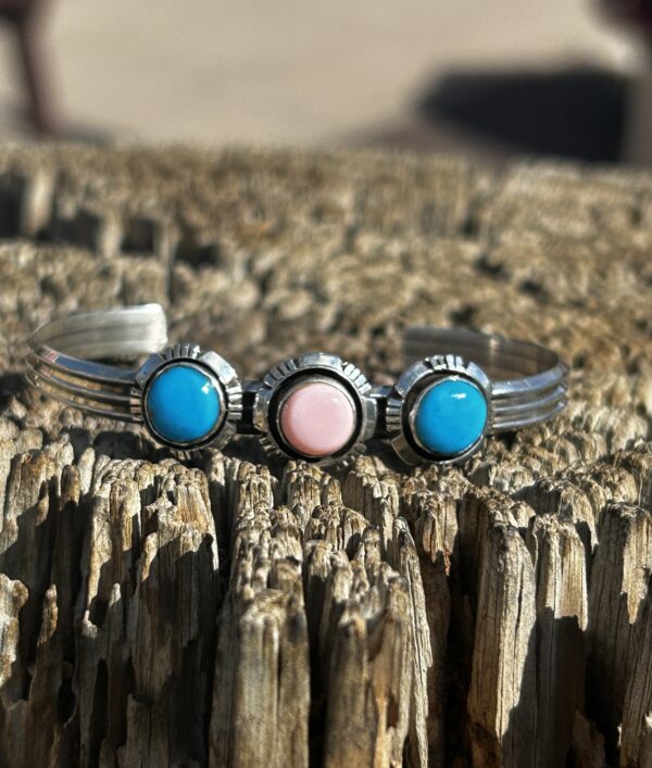 Pink Queen Conch Shell with Turquoise Sterling Silver Navajo Cuff Bracelet - Image 5