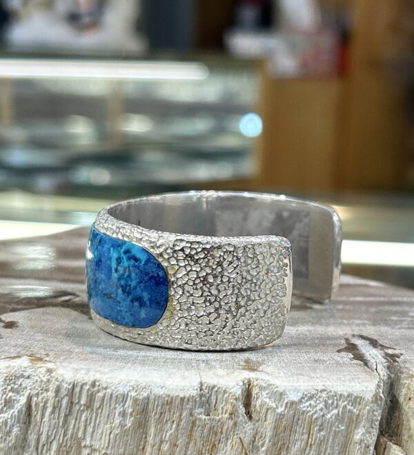 Shakkuckite Hammered Sterling Silver Navajo Handmade Unisex Cuff Bracelet - Image 7