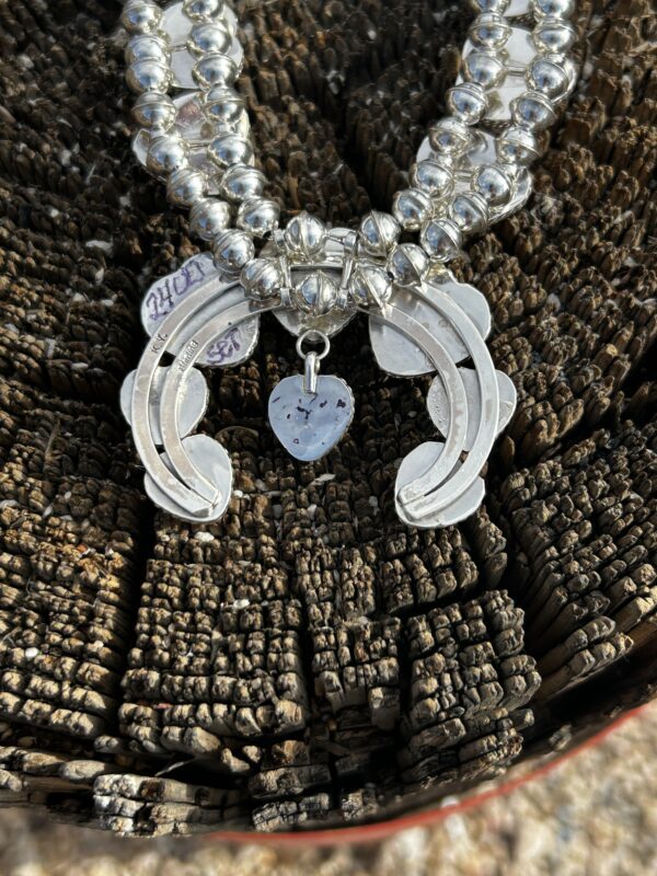 Pink Queen Conch Shell Sterling Silver Heart Squash Blossom Necklace and Earrings Set - Image 4