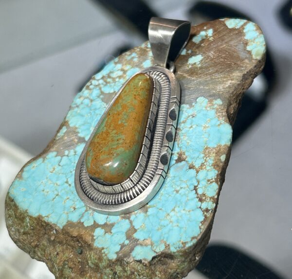 Kings Manassa Turquoise Sterling Silver Navajo Handmade Pendant - Image 4