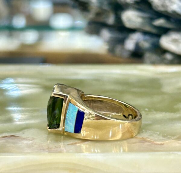 14K Gold Green Tourmaline with Inlay Australian Opal and Lapis Ring - Image 7