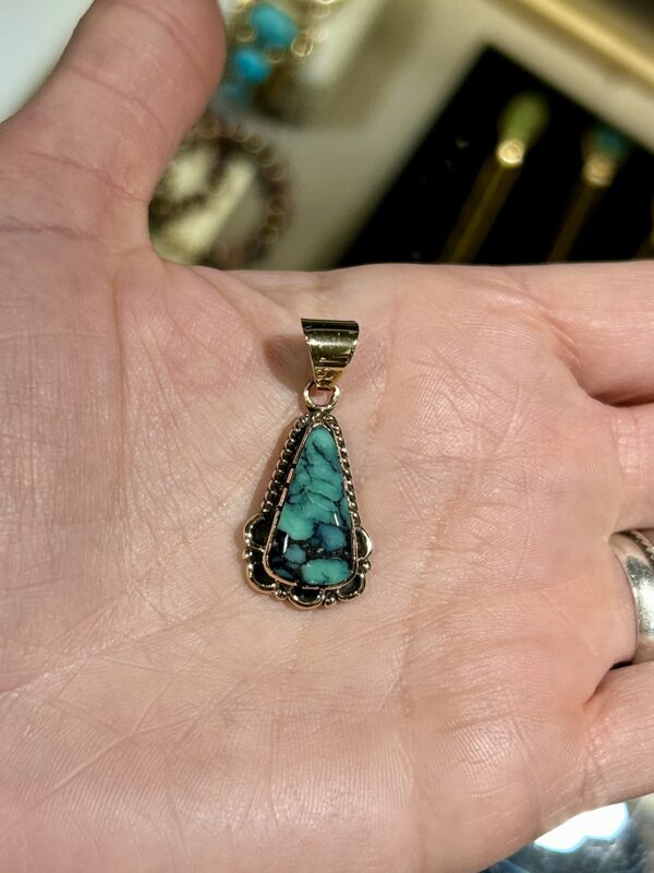 14K Gold Spiderweb Variscite Navajo Handmade Pendant - Image 2