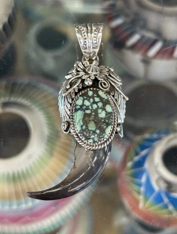 Spiderweb Variscite Navajo Handmade Sterling Silver Bear Claw Pendant with Sterling Silver Chain - Image 6