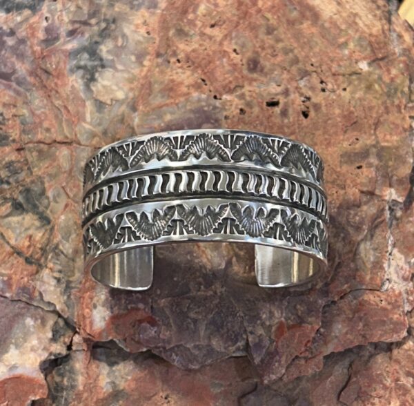 Elvira Bill Navajo Handmade Sterling Silver Thick Heavy Etched Cuff Bracelet - Image 6