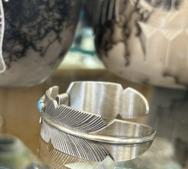 Sleeping Beauty Turquoise Sterling Silver Navajo Handmade Feather Shape Cuff Bracelet - Image 6