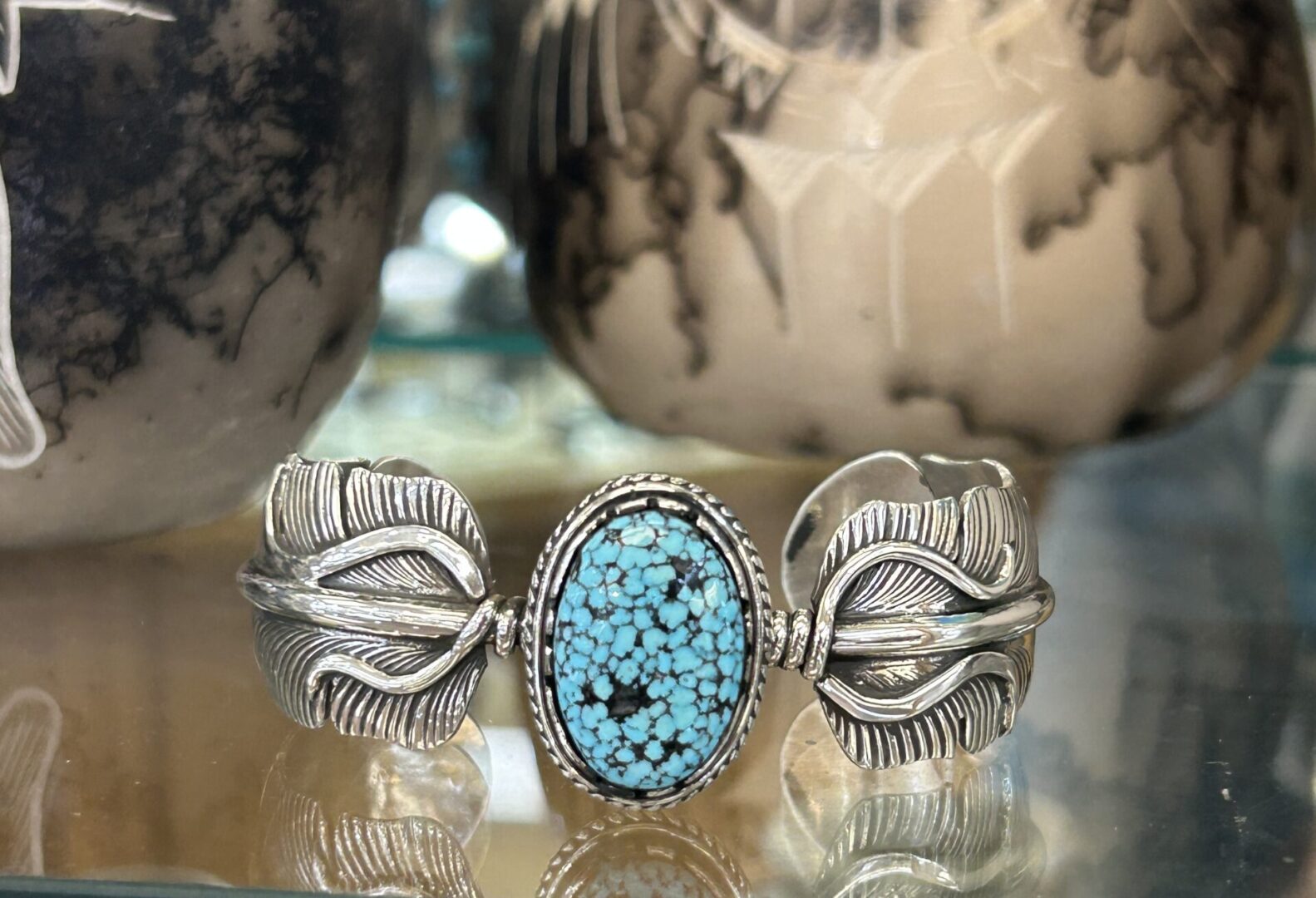 Navajo Handmade Sterling Silver #8 Spiderweb Turquoise Feather Shaped Cuff Bracelet Unisex - Image 10