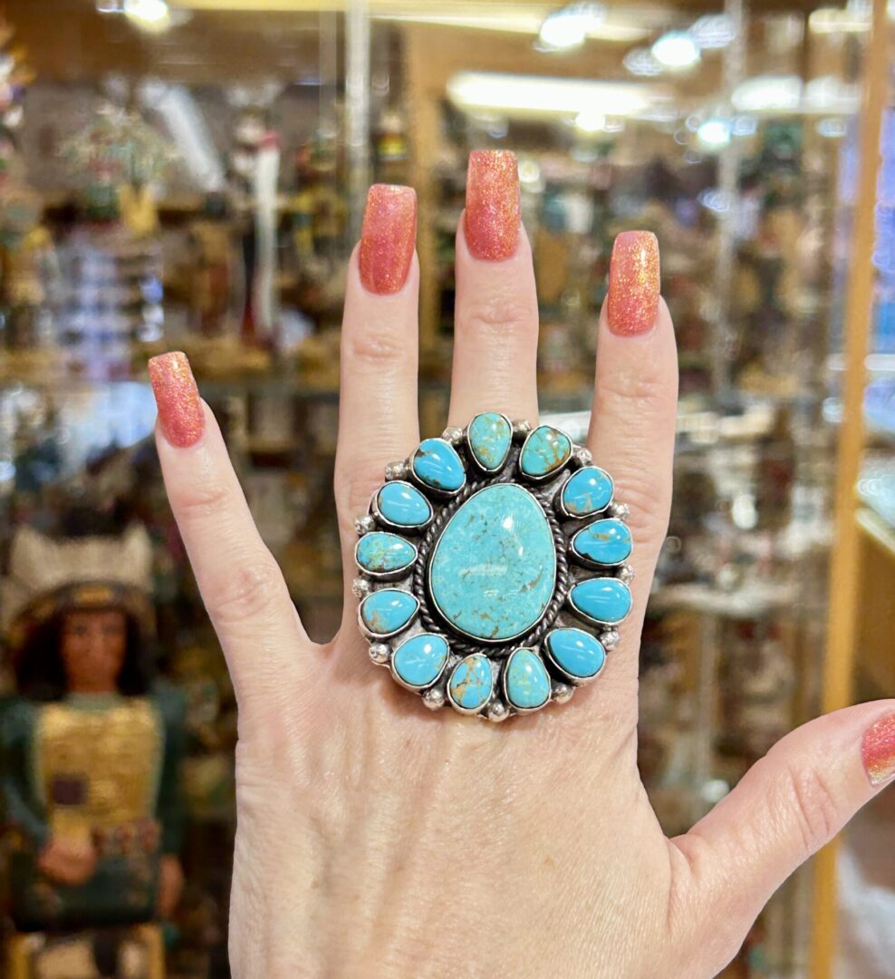 Large Cluster Turquoise Sterling Silver Navajo Handmade Ring - Image 4
